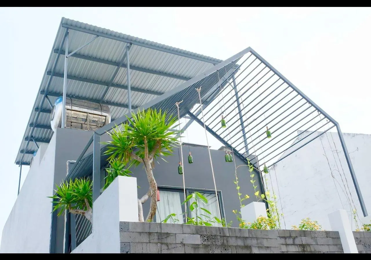 6 Bedroom House - Best Location - 5Mins My Khe Beach Da Nang