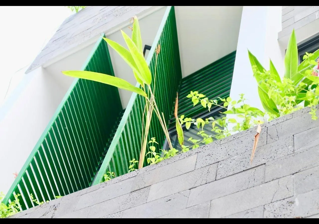6 Bedroom House - Best Location - 5Mins My Khe Beach Da Nang Holiday home