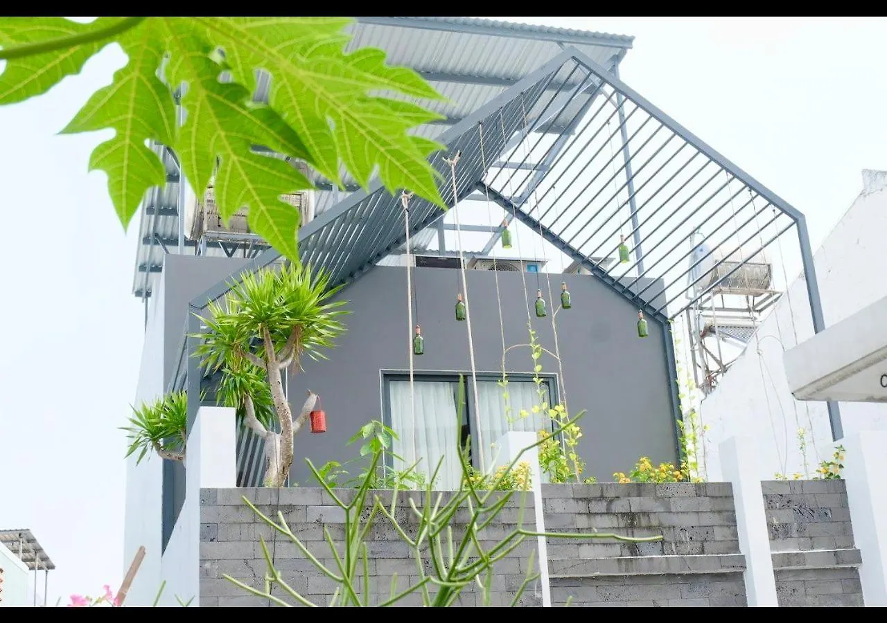 6 Bedroom House - Best Location - 5Mins My Khe Beach Da Nang Holiday home