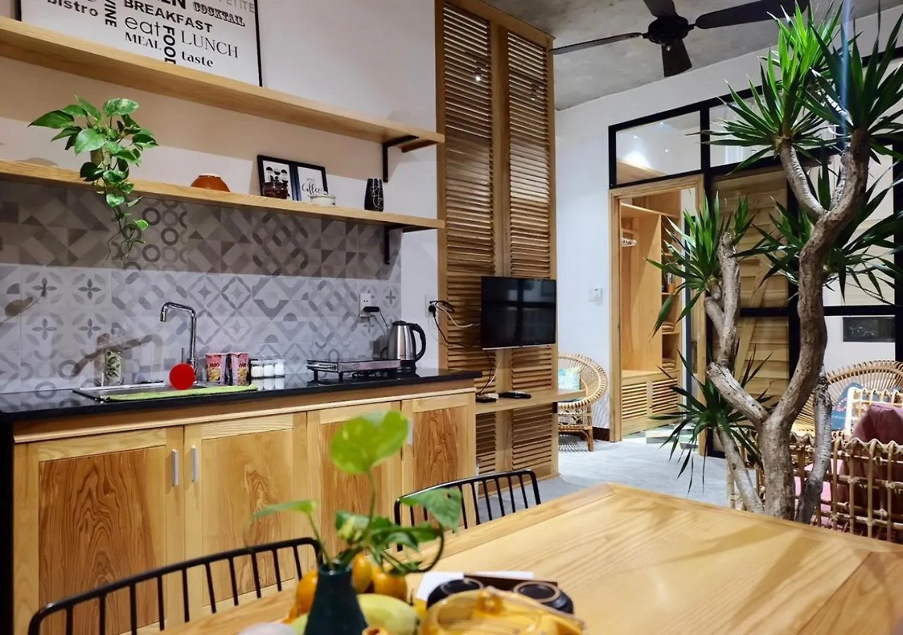 Holiday home 6 Bedroom House - Best Location - 5Mins My Khe Beach Da Nang